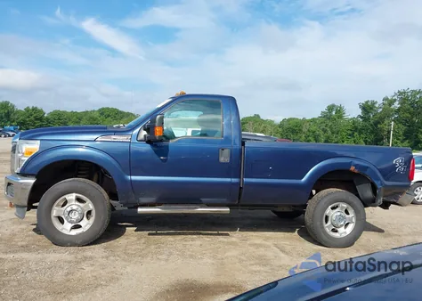 2014 Ford F-250 Xlt из США, поврежденный, VIN 1FTBF2B63EEB15853